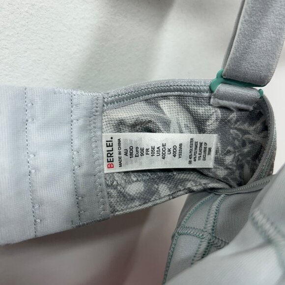 NWT Berlei SF2 Medium Impact Sports Bra 40DD Gray Floral Full Support Adjustable - Picture 8 of 11